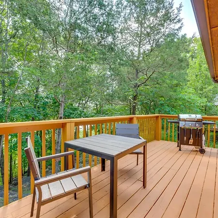 Cozy Table Rock Lake Vacation Rental With Deck